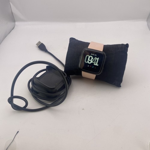 Fitbit versa generazione - versa, 1a