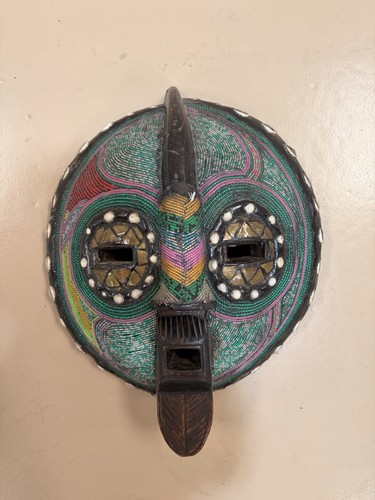 Grande maschera africana - , in