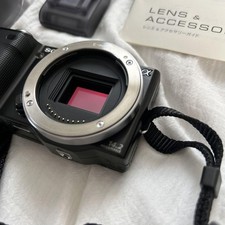 Kit fotocamera mirrorless Sony