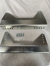 Staffe di montaggio sedile