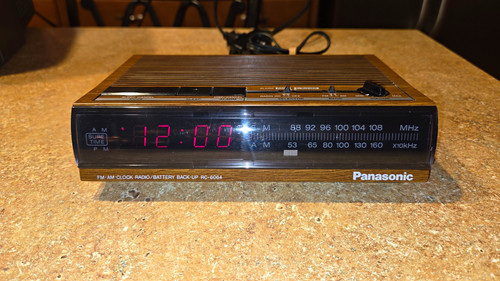 Radio orologio digitale