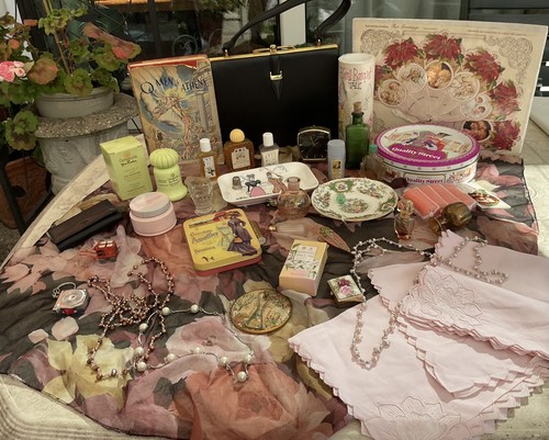 Vintage 1960s accessories - vintage,