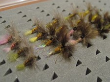 20 mosche assortite, alcune a V. Con morte. Pesca a mosca. PESCA A MOSCA (44)