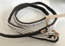 Bracciale Chan Luu con Perline in Pelle Bianca Lungo 19 Pollici Set di 2