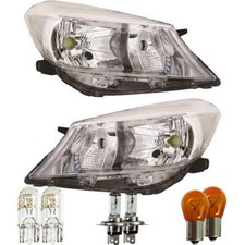Set Di Fari Per Toyota Yaris