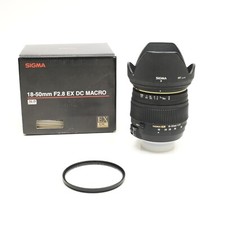 Sigma 18-50mm F2.8 EX DC Macro HSM per NIKON