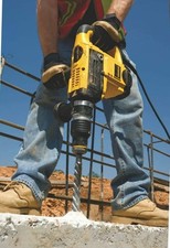 Martello demolitore e perforante DeWalt D25501
