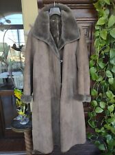 Montone In Pelle E Pelo