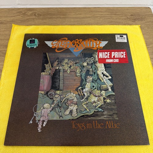 Aerosmith toys the attic - in,