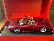 MR COLLECTION 1/18 FERRARI 458