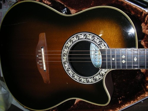 Ovation 1667 usa custodia - n.1667,
