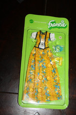 Barbie Francie Pretty Frilly