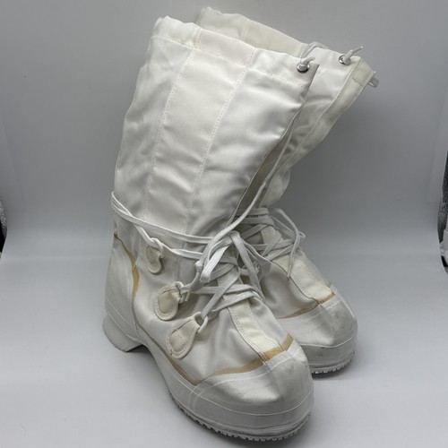 Military canadian army mukluk - military,