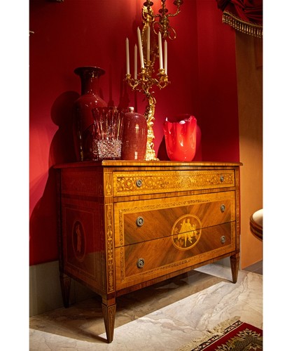 Cassettone neoclassico - , in