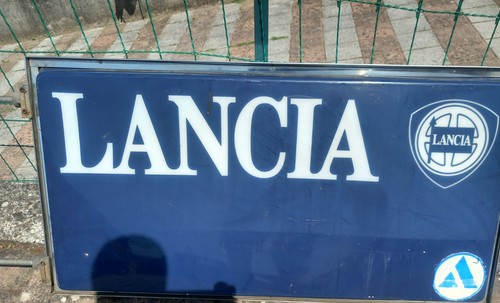 Insegna pubblicitaria vintage - pubblicitaria,