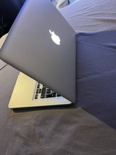 Apple MacBook Pro 13,3 pollici