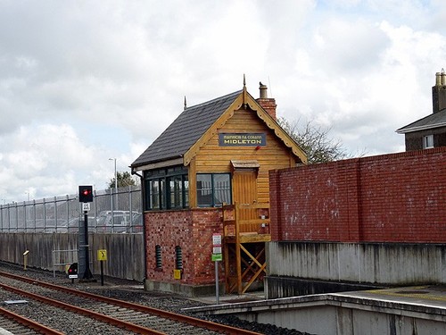 Photo 6x4 midleton signal box - midleton,