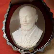 CAMMEO ANTICO RITRATTO DI MUSICISTA PRIMI '900 IN CONCHIGLIA SARDONICA