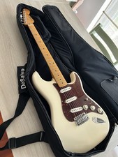 fender Stratocaster Made In Mexico Vintage White (con Manico In Acero)