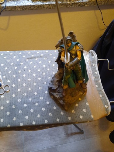 Action figure guts gatsu - -,