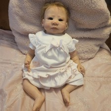 muñeca reborn realista