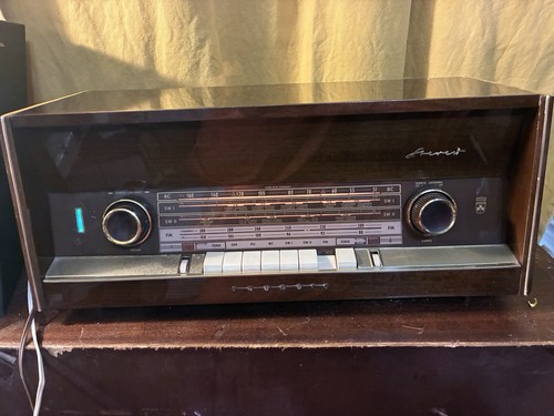 Grundig tube radio - grundig,