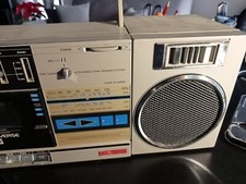 Vintage TOSHIBA RT-SX2 radio