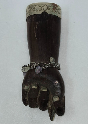 Amuleto vintage legno - in,