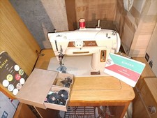 SINGER 401 AUTOMATICA - Macchina da cucire vintage a scomparsa