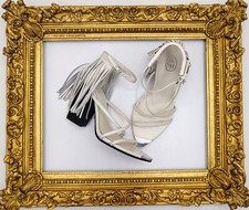 ASH SANDALI CON TACCHI IN PELLE BIANCHI CON FRANGE ALLA CAVIGLIA numero 39