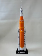 Modellino razzo Nasa SLS