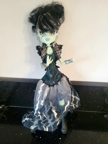 Mattel 2009 monster high - monster,