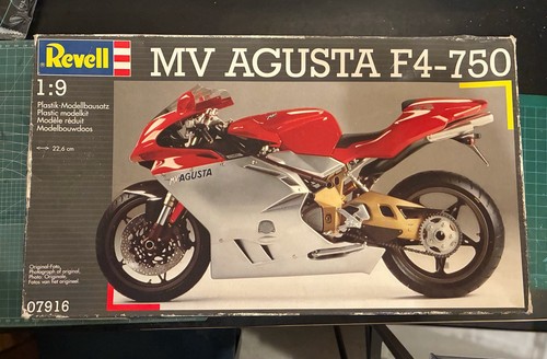 Kit revell scala mv - kit,