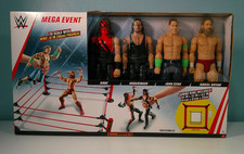 WWE Mega Event Ring & 4