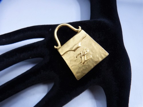 Broche haute couture - haute,