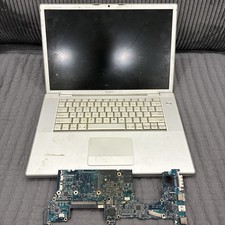 Apple MacBook Pro Laptop A1226