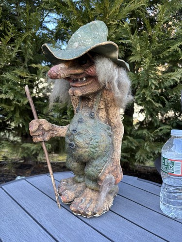 Enorme nyform troll - ,
