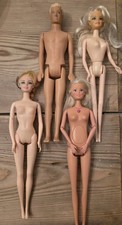 Lotto Di 4 Bambole, No Barbie