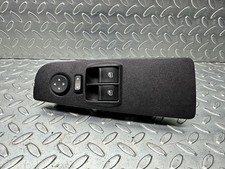 PULSANTIERA ANTERIORE SINISTRA PER FIAT Grande Punto 1° Serie 735423371 (05>08)