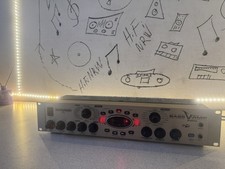 Behringer V-AMP Pro (basso)