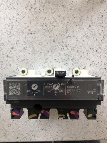 Schneider electric tm250d - schneider,