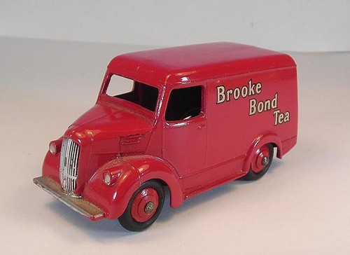 Dinky toys england 455 - dinky,