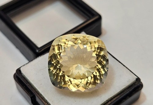 Zaffiro giallo chiaro taglio - zaffiro,