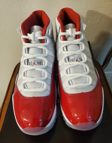 Air jordan retro - air,