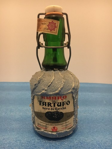 Vecchia bottiglia amaro - amaro, al