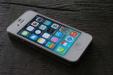 Boxed Genuine Apple iPhone 4S