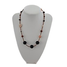 collana corta minimal asimmetrica perline vetro bronzo onice legno semi bijoux
