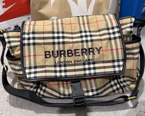 Authentic burberry baby bag - baby,
