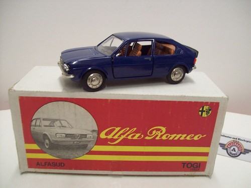 Togi alfa romeo - 1:23,, alfasud