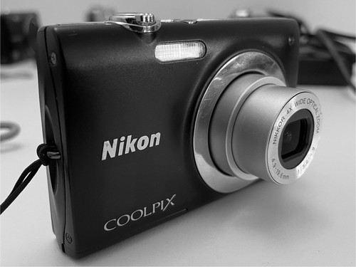 Defective nikon coolpix s2500 - nikon,